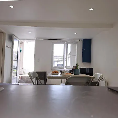 - Jardin Apartment