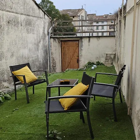 - Jardin * Castelnaudary